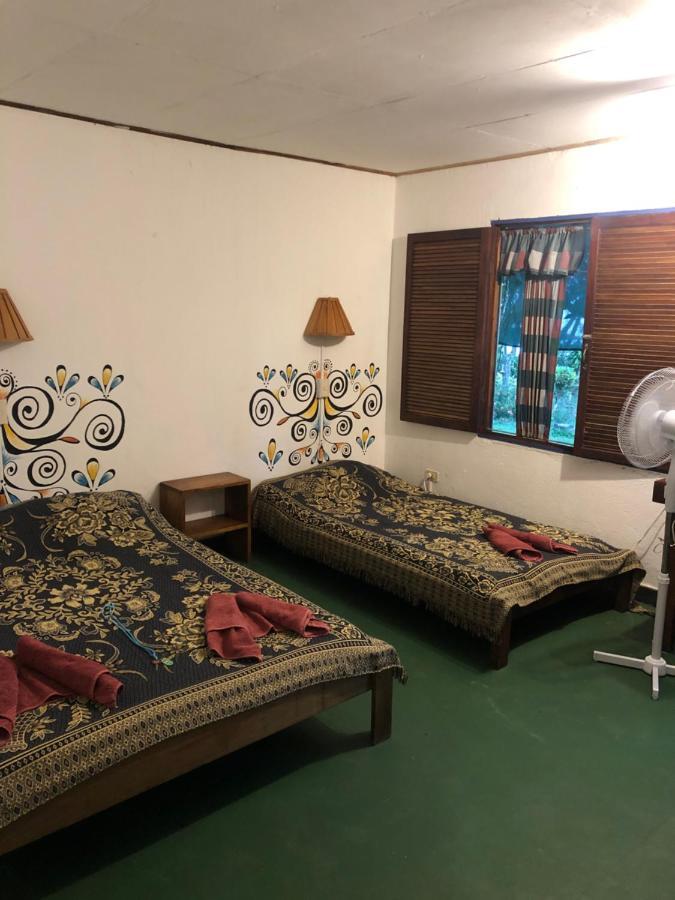 El Pargo Feliz Hotel Montezuma Ngoại thất bức ảnh